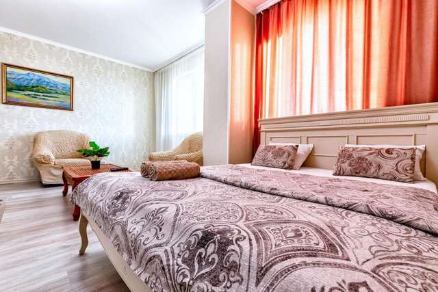 Апартаменты Luxury apartment in the center of Astana Нур-Султан-3
